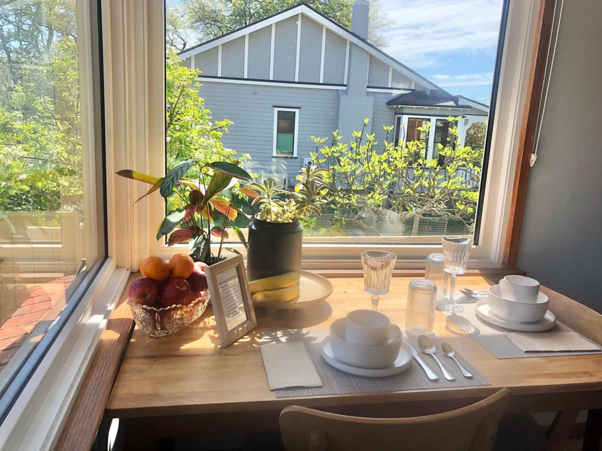 Lovely Budget Vegan Homestay Launceston Buitenkant foto